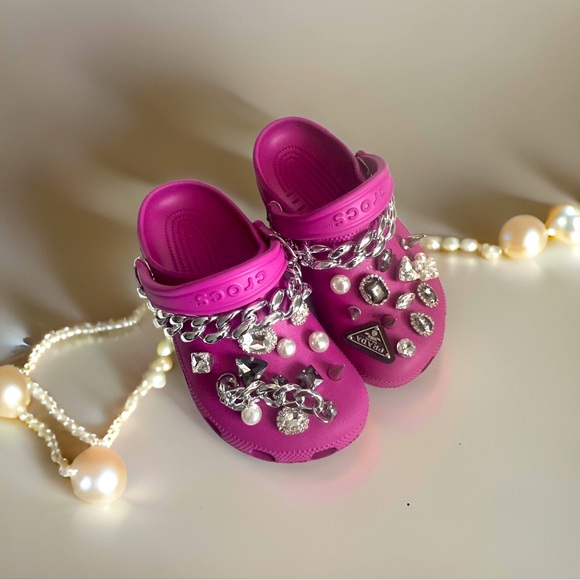 โจ Meet your Posher, Synthia - Welcome to my closet! โจ - Picture 7 of 12